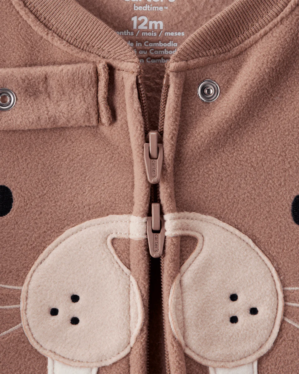 Pijama enterizo polar marrón con diseño de morsa - Image 3